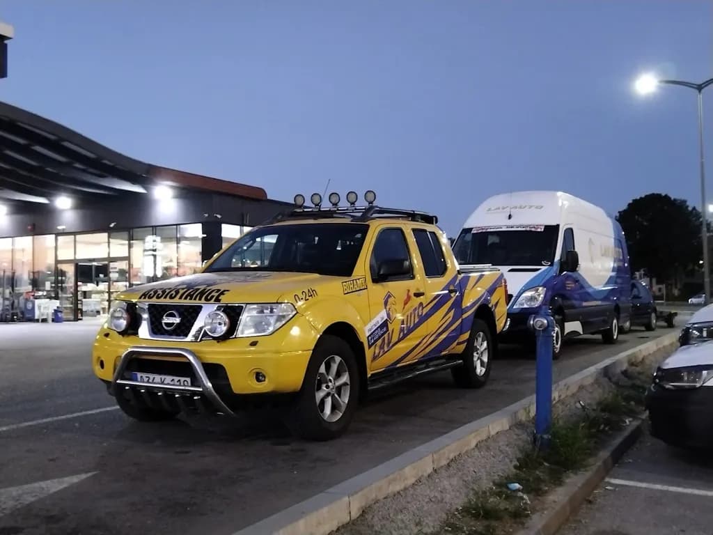 Lav Auto vozilo